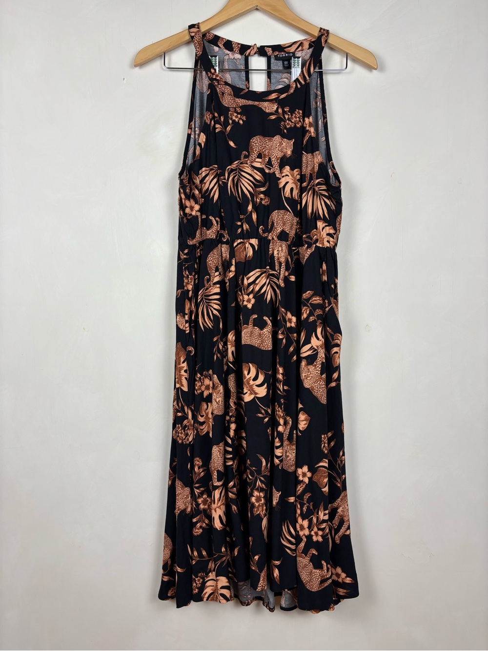 Torrid Black Leopard Jungle Print Midi Dress Size 00 Boho Tropical Flowy Dress